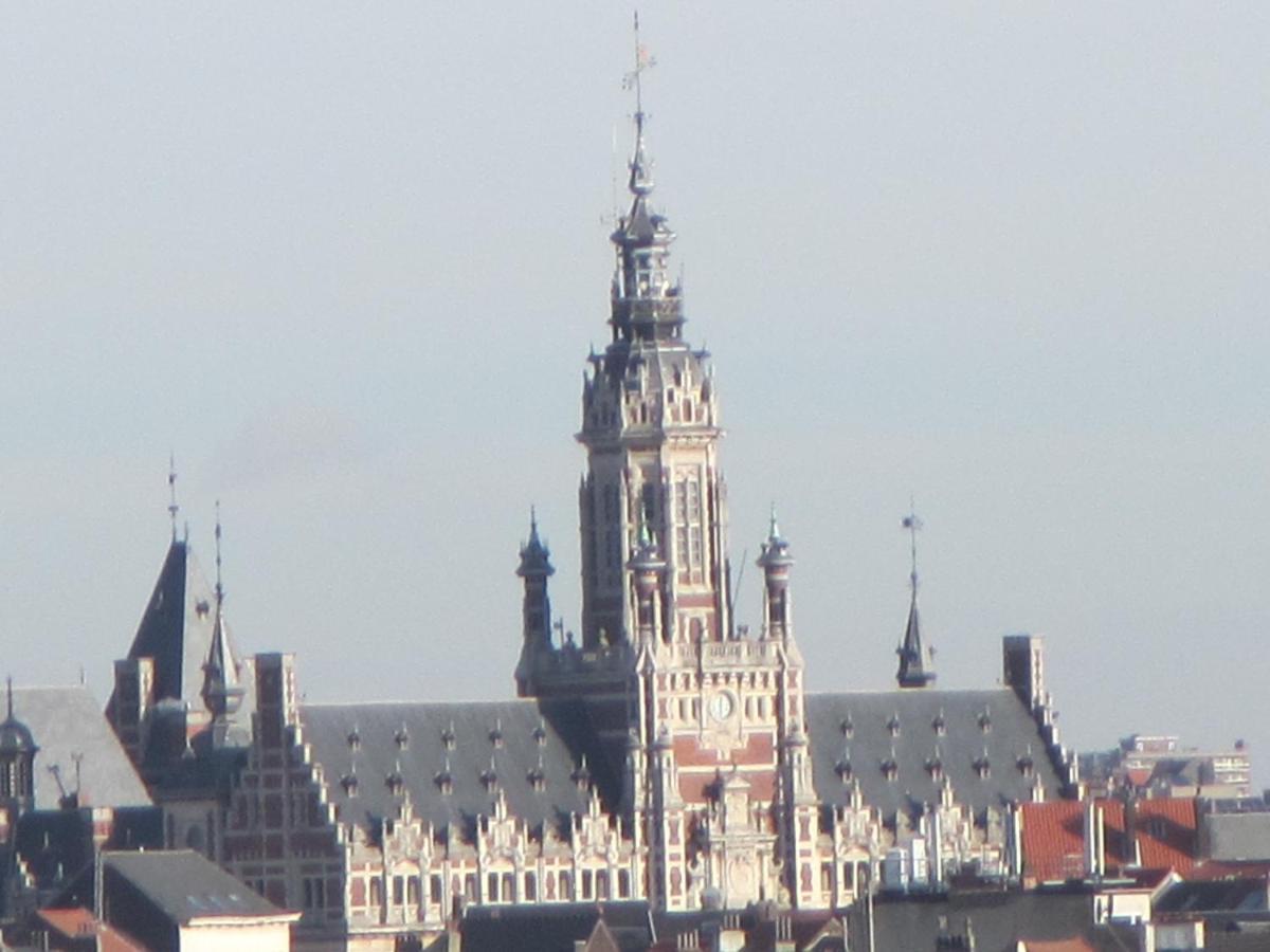 Appartement - - - - - Au Sixième Ciel - - - - -